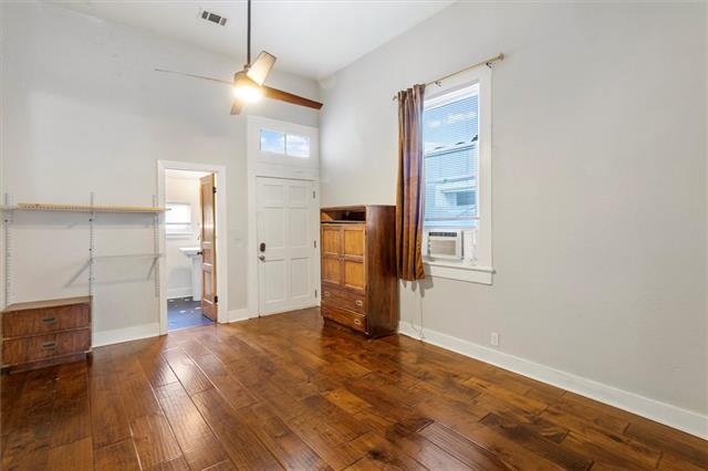 Building Photo - 2721 Philip St