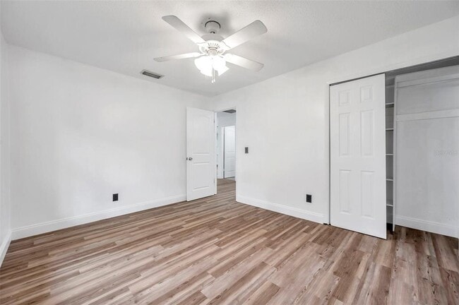 Building Photo - 1520 Windmill Pointe Rd