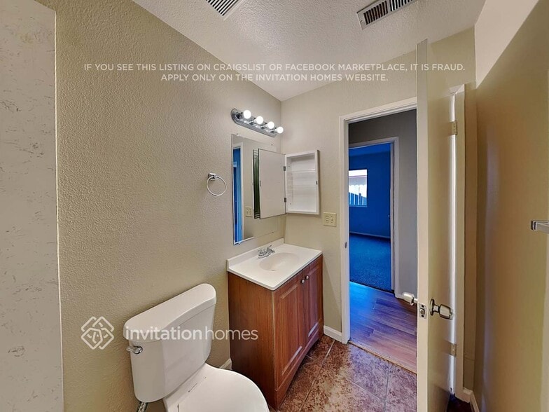 Building Photo - 3442 Chandler Cir