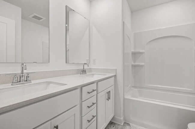 Building Photo - NEW CONSTRUCTION - 4 Bed 3 Bath Single Family Home in Cottage Grove with 2 Car Garage