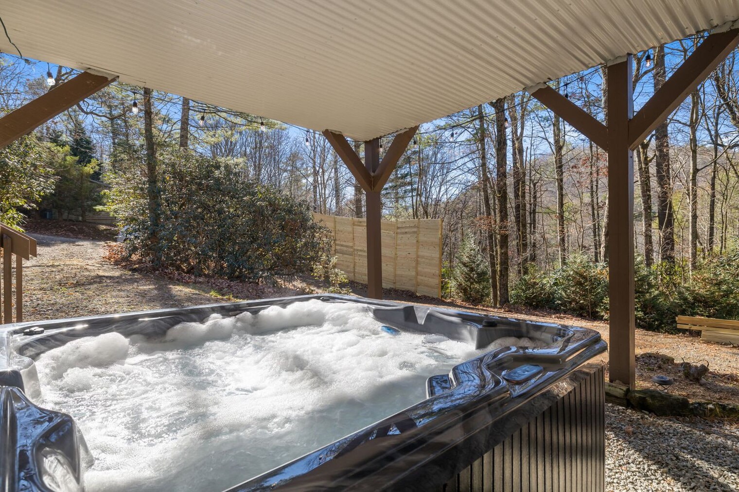 Building Photo - 161 Old Transylvania Turnpike