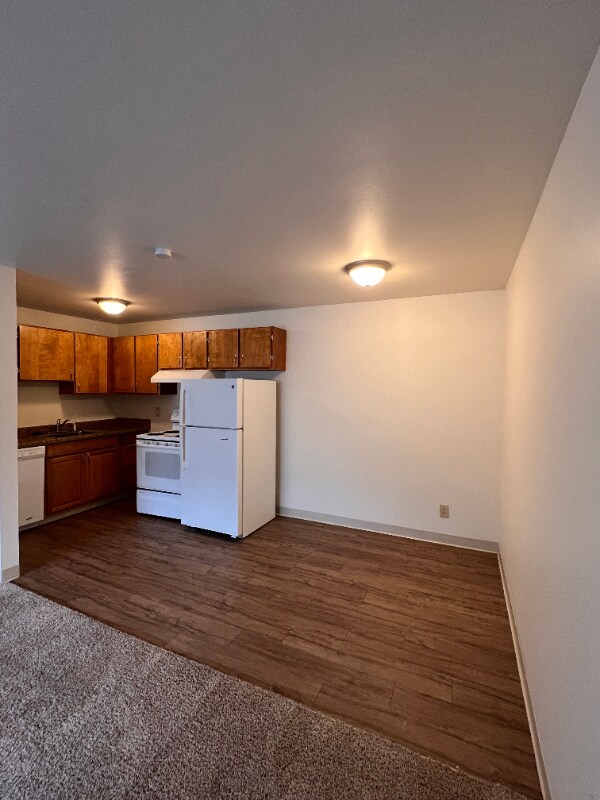 Building Photo - 1139 17th Ave
