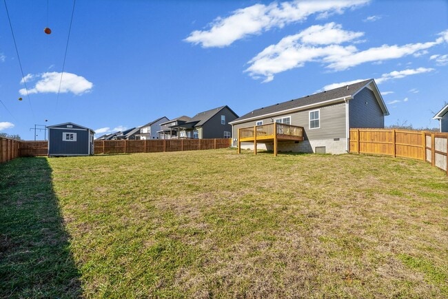 Building Photo - 3 Bedroom 2 Full Bath Home For Rent near Post!