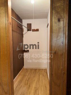 Building Photo - 687 Ada St