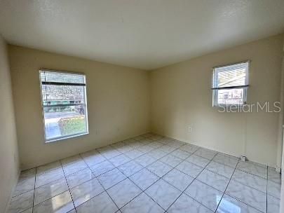 Building Photo - 38314 Hampton Ave