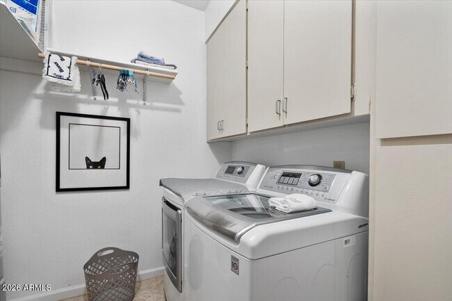 Building Photo - 4525 N 66th St
