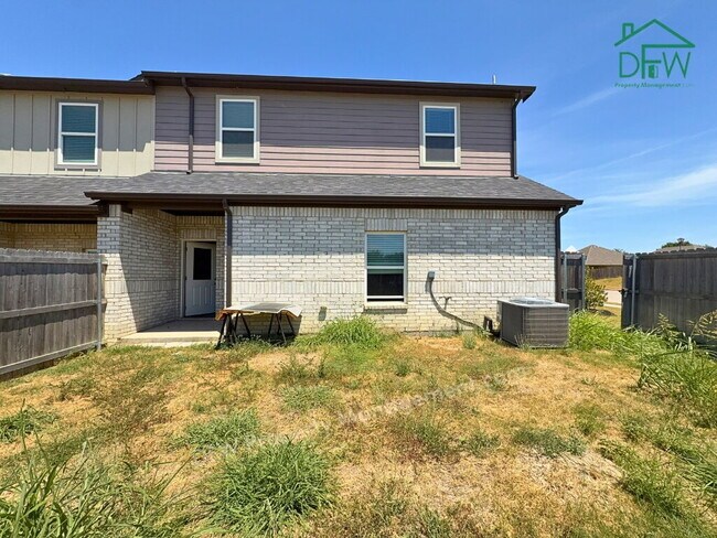 Building Photo - Spacious 4-Bedroom Corner Home - 2-Car Garage, Fenced Yard