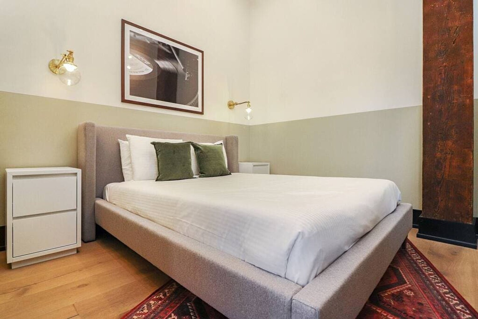 Building Photo - 1148 S Peters St