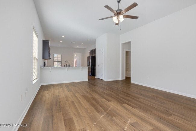 Building Photo - 136 Lightbourne Dr