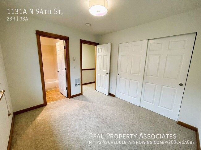 Building Photo - 1131A N 94th St,-