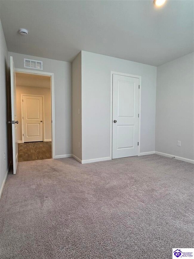 Building Photo - 132 Elegance Wy