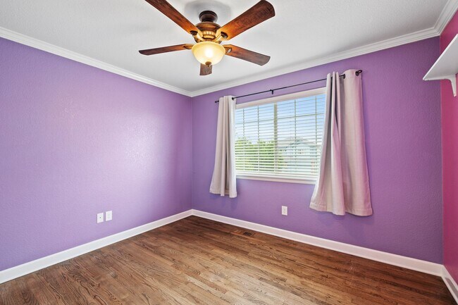 Building Photo - 2603 Thoreau Dr