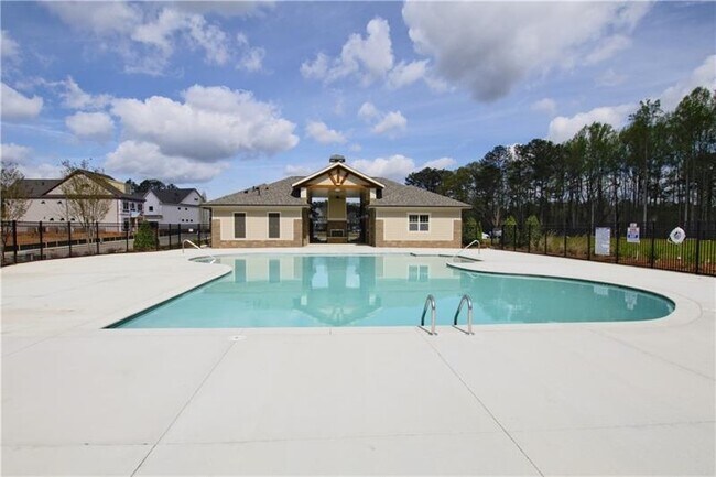 Building Photo - 570 Turlington Pl