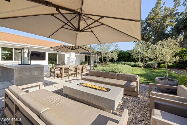 Building Photo - 1501 Valecroft Ave