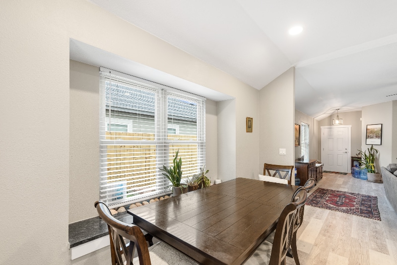 Building Photo - 15234 Barataria Dr