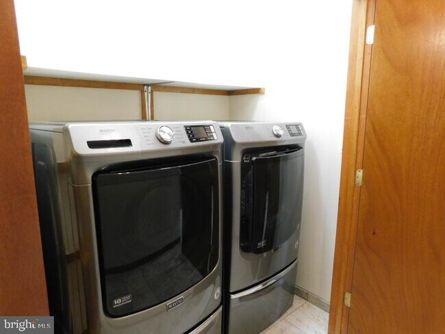 Building Photo - 13886 Berlin Turnpike