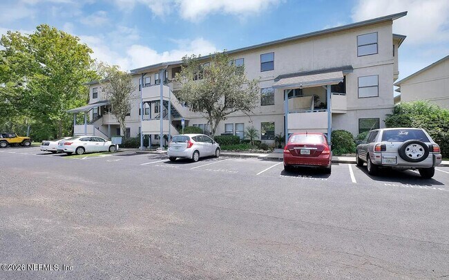 Building Photo - 5615 San Juan Ave