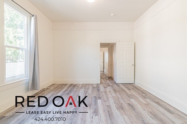 Building Photo - 470 Cypress Ave