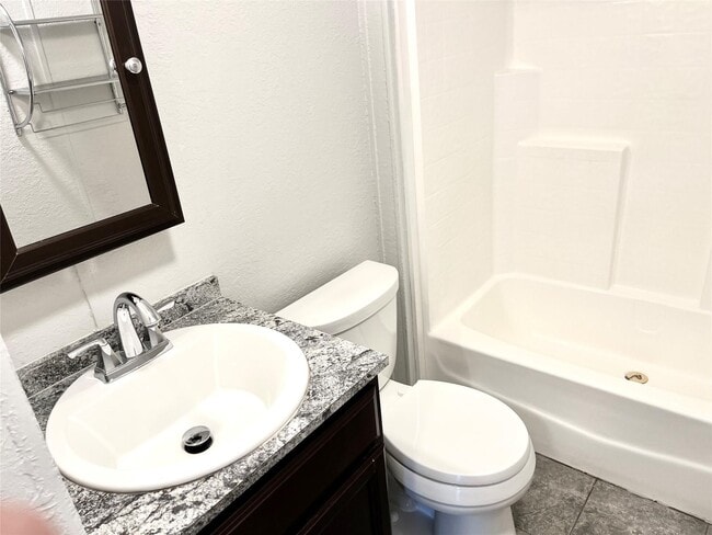 Building Photo - 311 Texas Ave