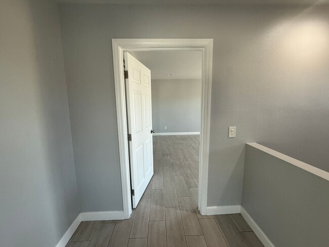 Building Photo - NewB SDS T 3634