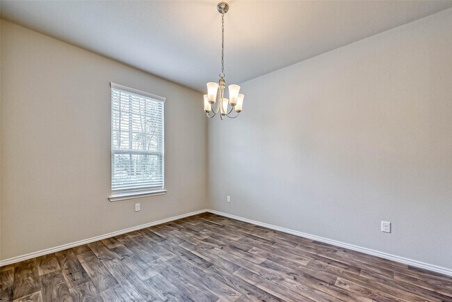 Building Photo - 14122 Silver Falls Ct