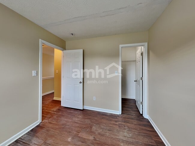 Building Photo - 11527 Tahoe Way