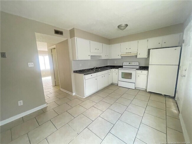 Building Photo - 4959 Galveston Dr