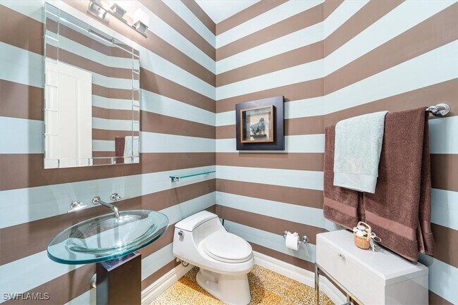 Building Photo - 4751 W Bay Blvd