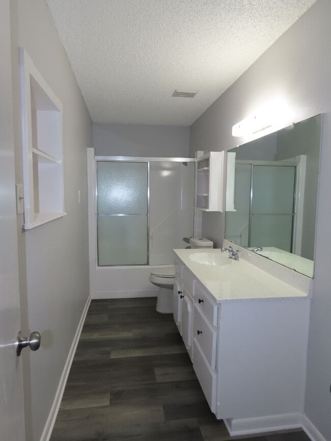 Building Photo - Whitehouse ISD - 3 Bedroom, 2 Bath Duplex, Lawn Care Provided!