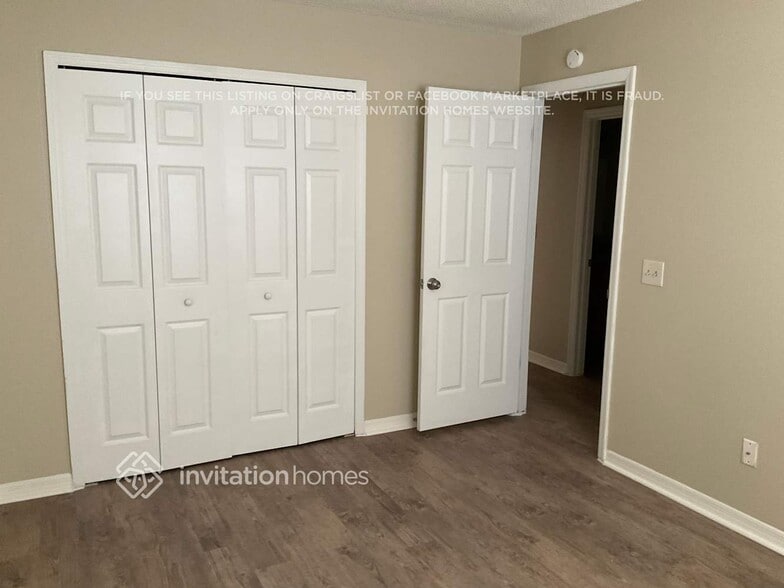Building Photo - 842 Shriver Cir