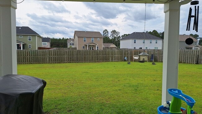 Building Photo - Magnificent Five Bedroom Home in Elgin SC!
