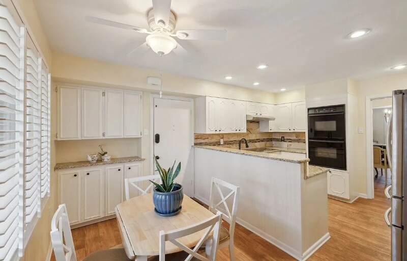 Building Photo - 102 Ruelle