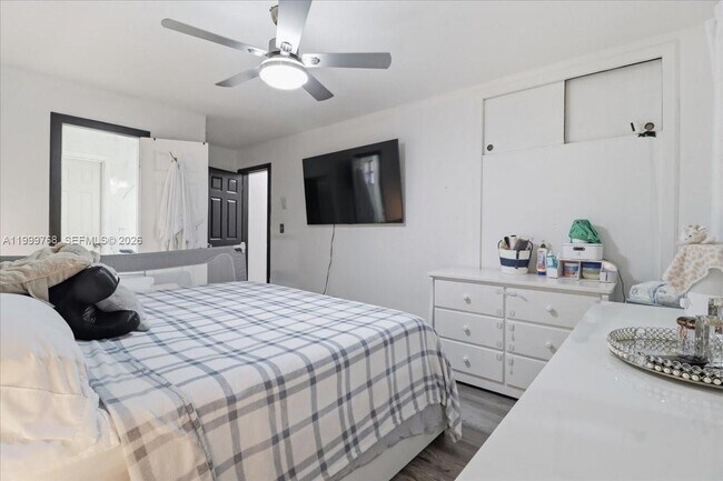 Building Photo - 7551 Polk St