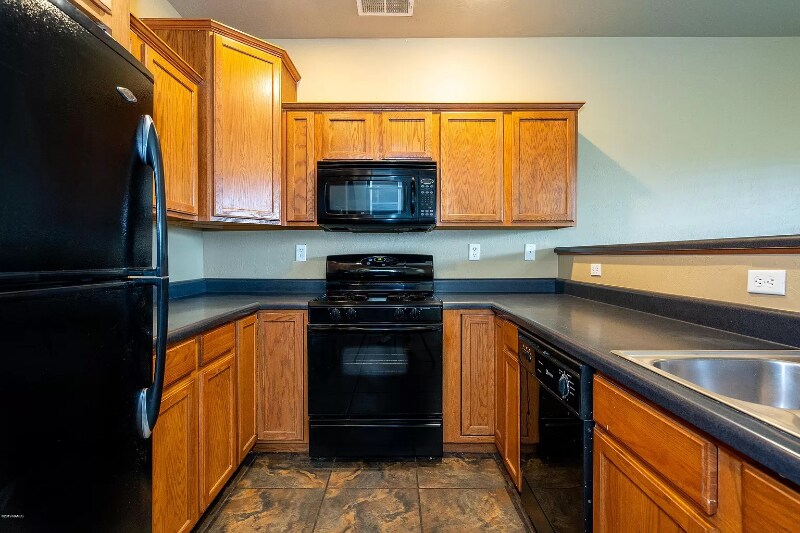 Building Photo - 1284 E Makayla Way