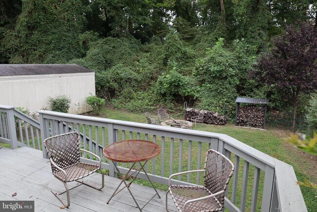 Building Photo - 11202 Troy Rd