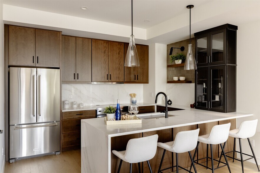 Building Photo - 1751 N Williams St