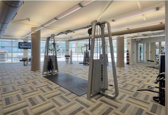 Building Photo - 253 NE 2nd St