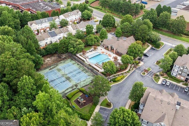 Building Photo - 4100 Howell Park Rd