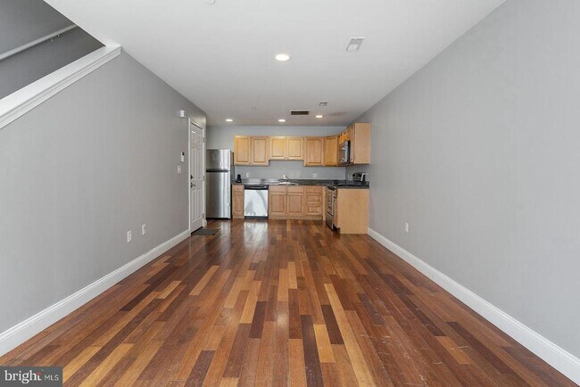 Building Photo - 1940 N Gratz St