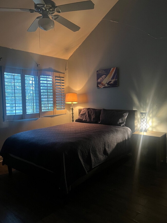 Building Photo - 47 Arabian Dr