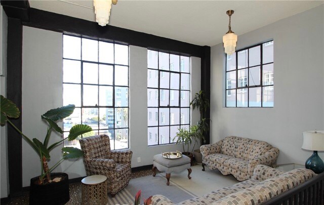 Building Photo - 140 Linden Ave