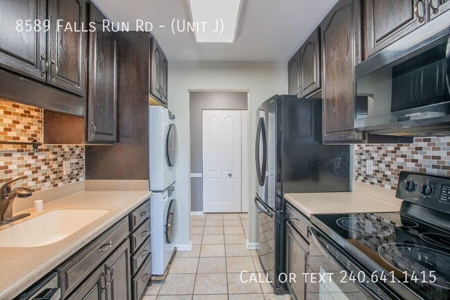 Building Photo - 8589 Falls Run Rd