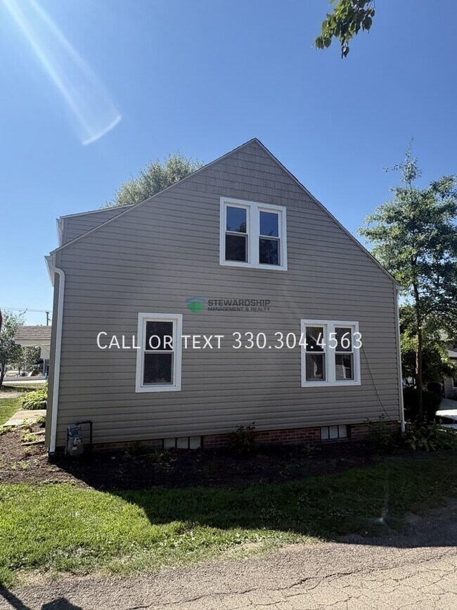Building Photo - 2769 Carlisle Ct
