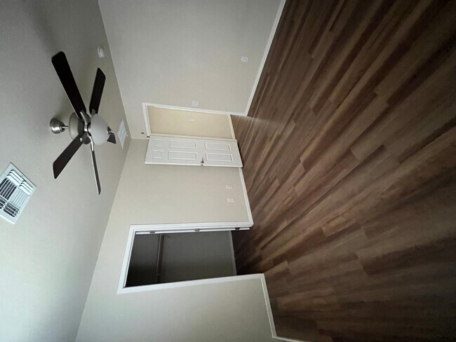 Building Photo - 357 Cliffs Pkwy