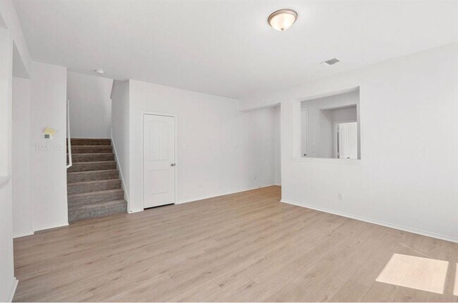 Building Photo - 3720 Cerino Ln
