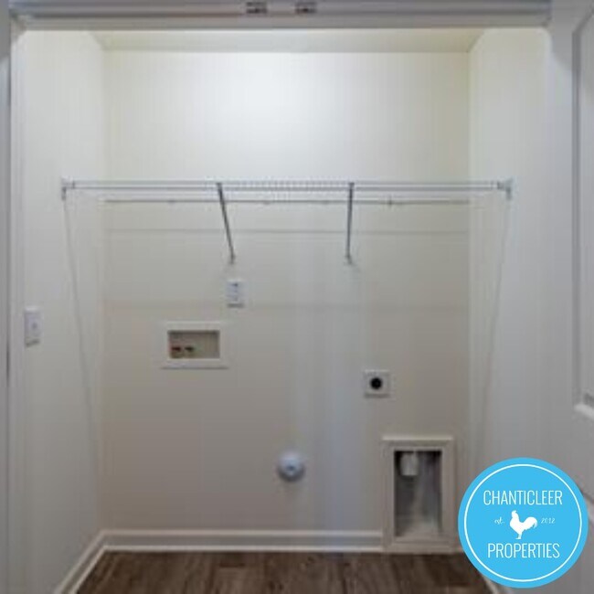 Building Photo - 533 Hobkirks Pl