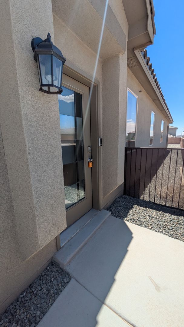 Building Photo - 748 Amatista Lp SE