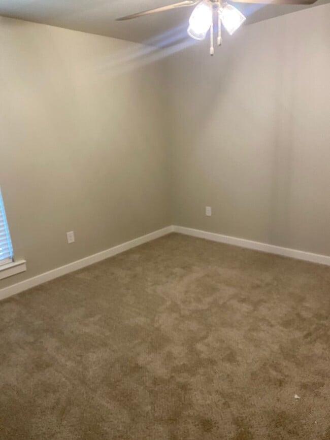 Building Photo - 4 bed 2 bath - Cooper ISD