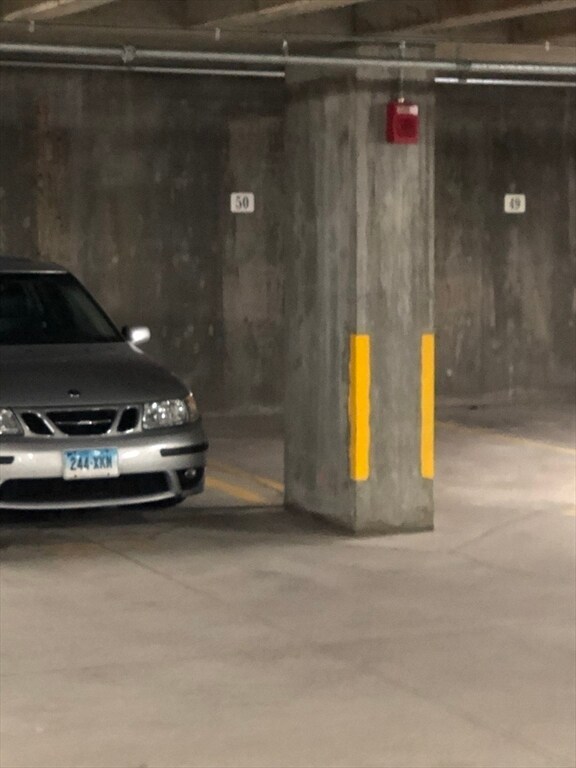 Building Photo - 950 Massachusetts Ave