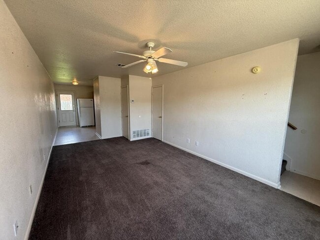 Building Photo - 2811 Cantabrian Dr